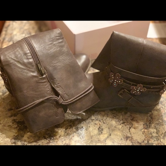 Girls Riding Boots - Picture 6 of 6